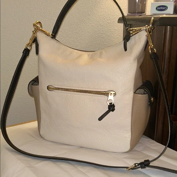 COACH Penny Shoulder Bag Chalk Multi Colorblock Refined Pebble Leather. - Picture 3 of 16